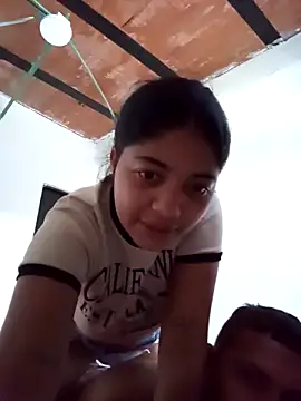 Snapshot of Camila-18w chatting on October 15, 7:05 pm Camila-18w online show from October 15, 7:05 pm