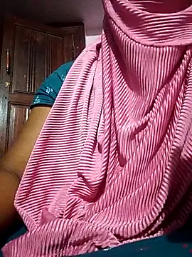 TAMI KAYAL online show from November 6, 5:08 pm