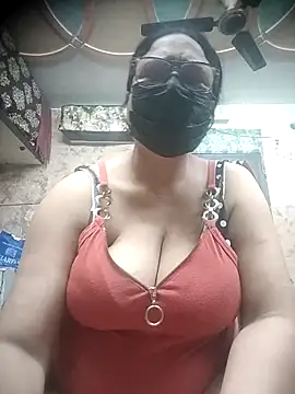 thehotlady online show from February 19, 3:17 am