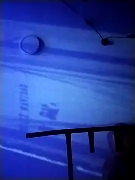 LaraCaliente online show from November 16, 8:05 am