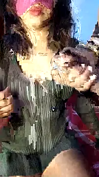 Ceylon couple online show from December 21, 1:04 pm