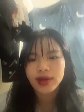 Han20252 online show from October 22, 4:23 pm