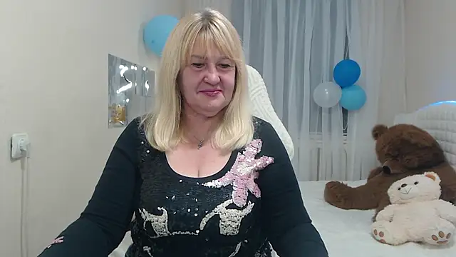 EmmaEllison online show from September 27, 12:12 pm