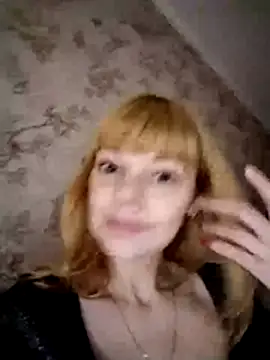 Snapshot of AliceSwan1122 chatting on October 23, 11:33 pm AliceSwan1122 online show from October 23, 11:33 pm