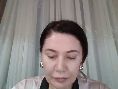 Lomivah online show from December 21, 6:23 pm