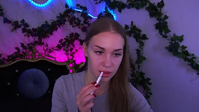 SweetAngellic online show from October 26, 2:34 pm