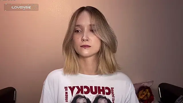 Snapshot of SoftcoreAlly chatting on October 8, 11:14 am SoftcoreAlly online show from October 8, 11:14 am