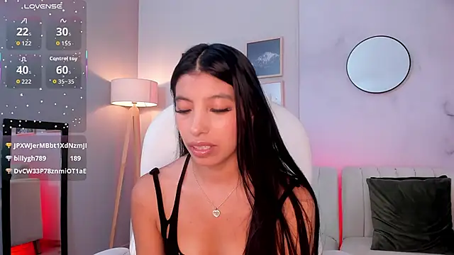 Tiffany Low online show from November 23, 3:25 pm