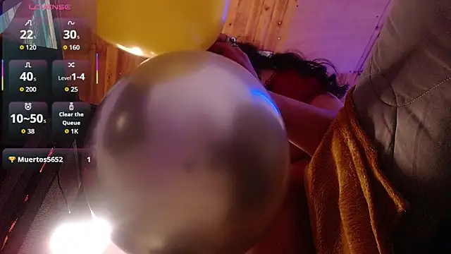 Andrea secret  online show from December 14, 8:03 pm