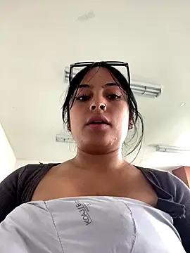 Karla 1-2 online show from October 23, 8:37 pm