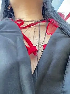 Karla 1-2 online show from September 25, 8:39 pm