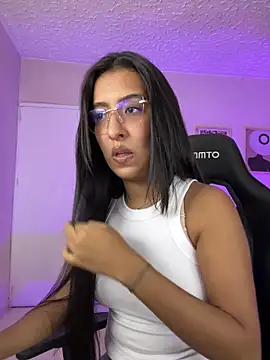 Snapshot of Valerygomez02 chatting on October 2, 8:14 pm Valerygomez02 online show from October 2, 8:14 pm