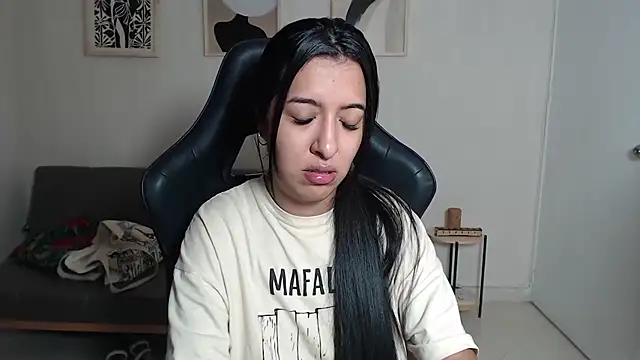 Snapshot of Valerygomez02 chatting on October 30, 8:10 pm Valerygomez02 online show from October 30, 8:10 pm