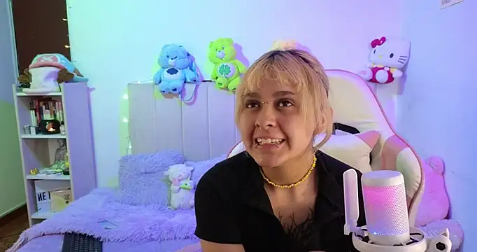 NekoWaifu online show from February 17, 1:54 pm