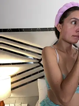 MiaKane99 online show from February 5, 2:25 am