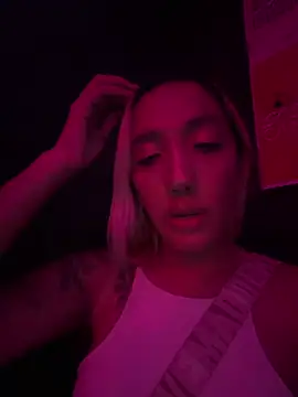 Isa klein online show from January 10, 3:44 am