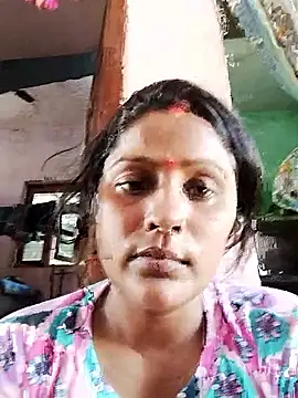 Snapshot of Jasmine_Januja chatting on September 22, 6:01 am Jasmine Januja online show from September 22, 6:01 am