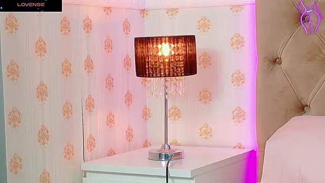 CoraVex online show from October 9, 4:27 am