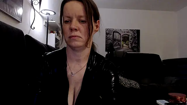 Sunny-Live online show from November 9, 7:54 pm