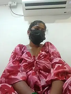 Snapshot of TAMIL_AMMUKUTTYY chatting on October 21, 1:04 pm TAMIL AMMUKUTTYY online show from October 21, 1:04 pm