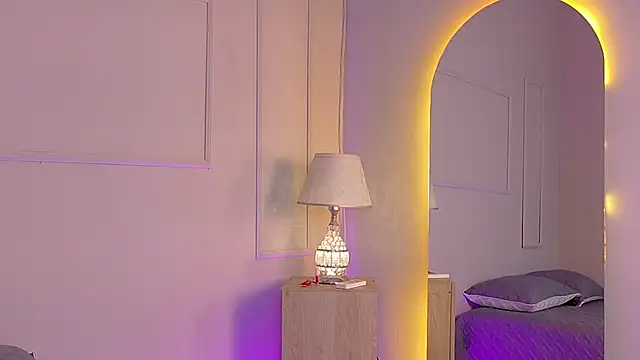 ElectraScot online show from December 18, 7:51 pm