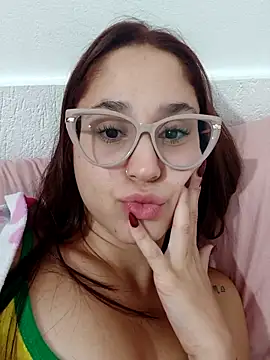 linameii online show from February 26, 9:08 am