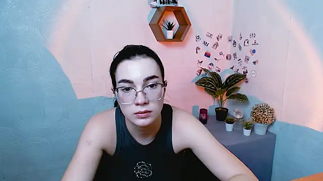 Snapshot of MiraBabe_ chatting on September 19, 11:53 am MiraBabe  online show from September 19, 11:53 am