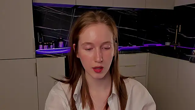 CrystalSoul  online show from November 27, 5:54 am