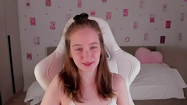 CrystalSoul  online show from September 21, 5:22 pm