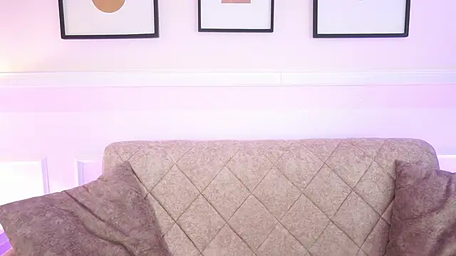 BillieBrownn online show from October 11, 7:49 pm