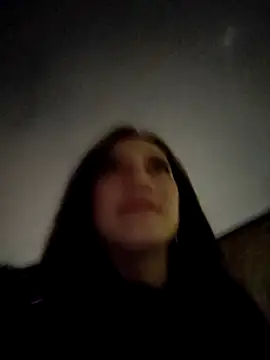 Snapshot of laradoom chatting on October 12, 3:42 am laradoom online show from October 12, 3:42 am