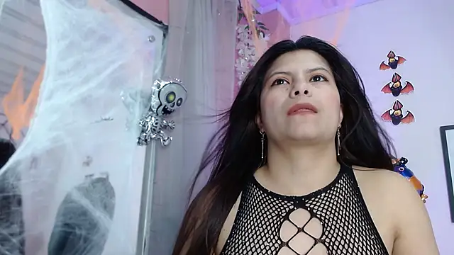 Snapshot of LuzAngie chatting on October 20, 7:17 pm LuzAngie online show from October 20, 7:17 pm