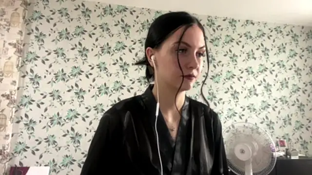 DevoraShaban online show from September 22, 4:33 am