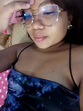 little onixx online show from September 29, 12:10 pm