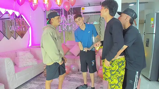 Houseofwarrios online show from November 7, 5:46 am