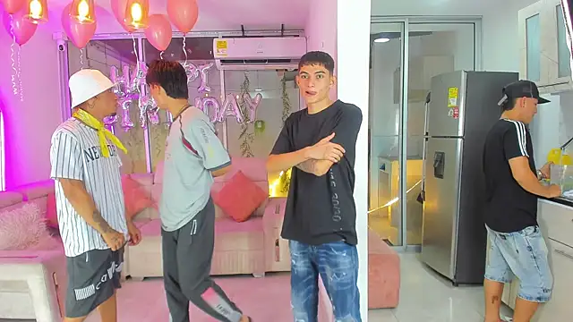 Houseofwarrios online show from November 8, 5:56 am