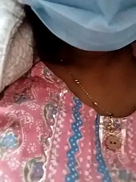 suzika  online show from December 16, 4:51 am