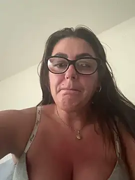 Rileyxxx69 online show from September 21, 9:13 pm