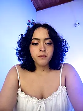 Snapshot of Grecia__x chatting on October 16, 9:17 pm Grecia  x online show from October 16, 9:17 pm