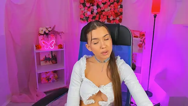 IndigoFae online show from November 2, 7:34 am