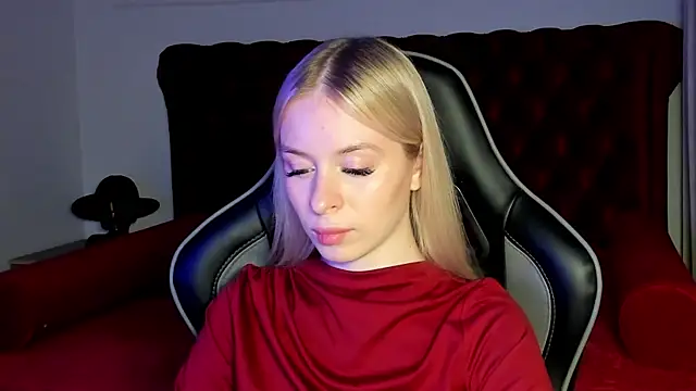 MiaGraces online show from November 24, 5:15 pm