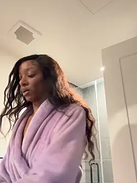 LoveDreaux online show from December 19, 10:35 pm