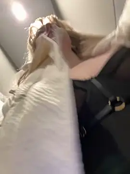 RonnieKiss online show from October 2, 6:18 am