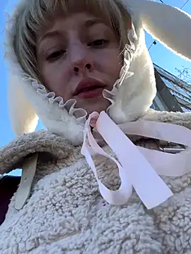 RonnieKiss online show from October 20, 5:10 am