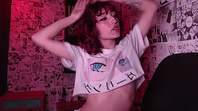 ItsNicki online show from October 5, 10:48 pm