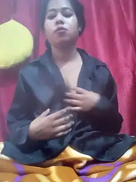 Snapshot of Mansi01 chatting on October 7, 7:35 am Mansi01 online show from October 7, 7:35 am