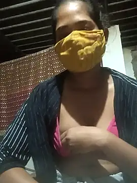 Snapshot of Mansi01 chatting on October 19, 4:20 pm Mansi01 online show from October 19, 4:20 pm