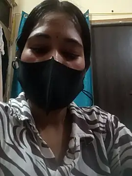 Snapshot of Mansi01 chatting on October 17, 3:37 pm Mansi01 online show from October 17, 3:37 pm