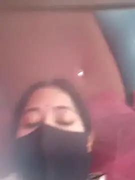 Snapshot of Mansi01 chatting on October 15, 8:39 am Mansi01 online show from October 15, 8:39 am