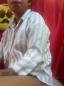 Snapshot of Mansi01 chatting on October 5, 8:03 pm Mansi01 online show from October 5, 8:03 pm